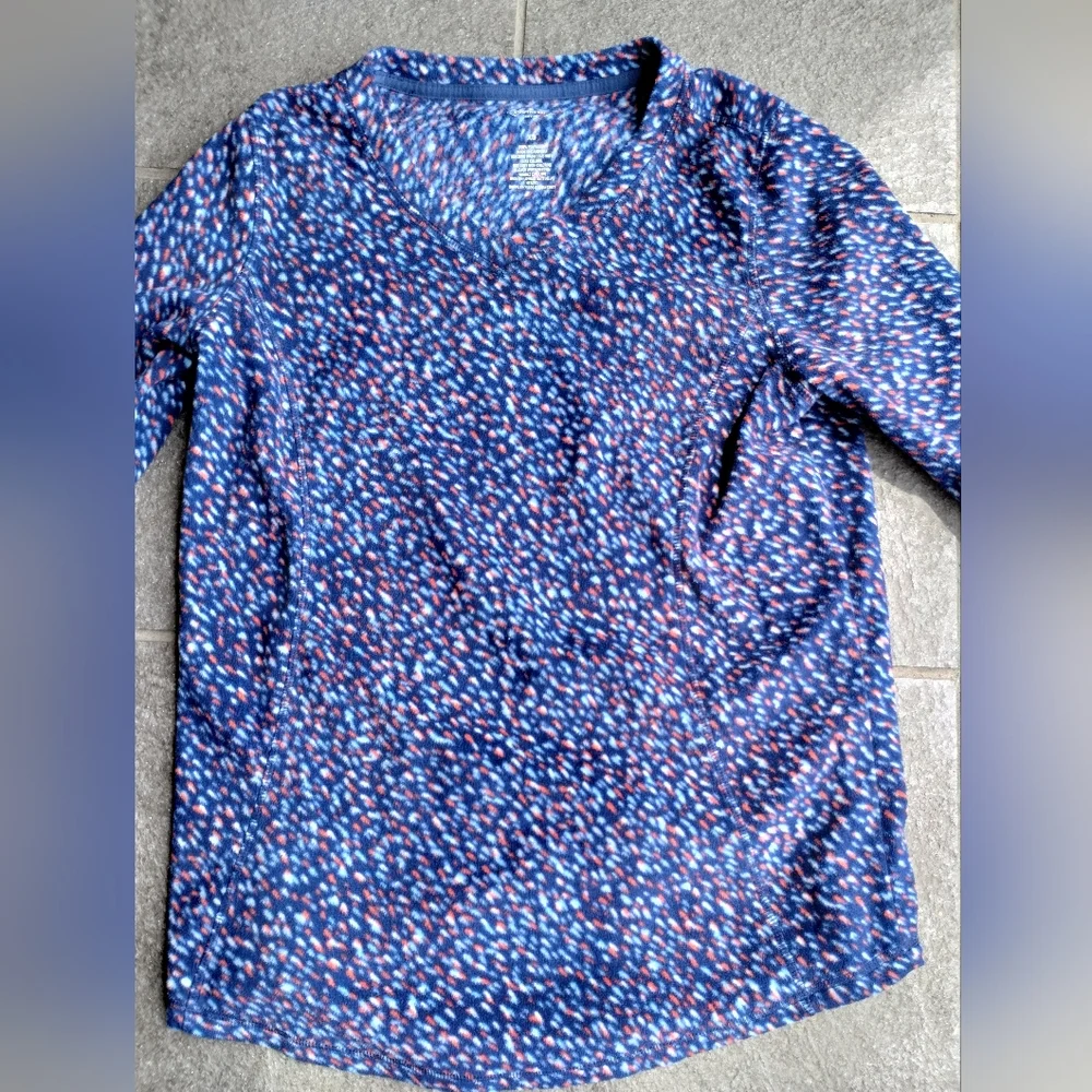 •St. John’s Bay Active Polka Dot confetti Blue V-Neck Fleece Pullover Sweatshirt - Picture 4 of 5
